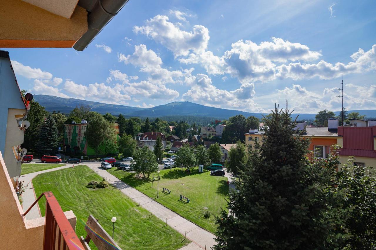 Duze W Centrum Z Widokiem Шклярська Поремба Екстер'єр фото