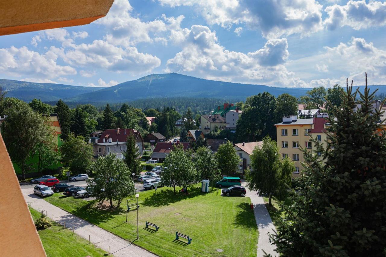 Duze W Centrum Z Widokiem Шклярська Поремба Екстер'єр фото